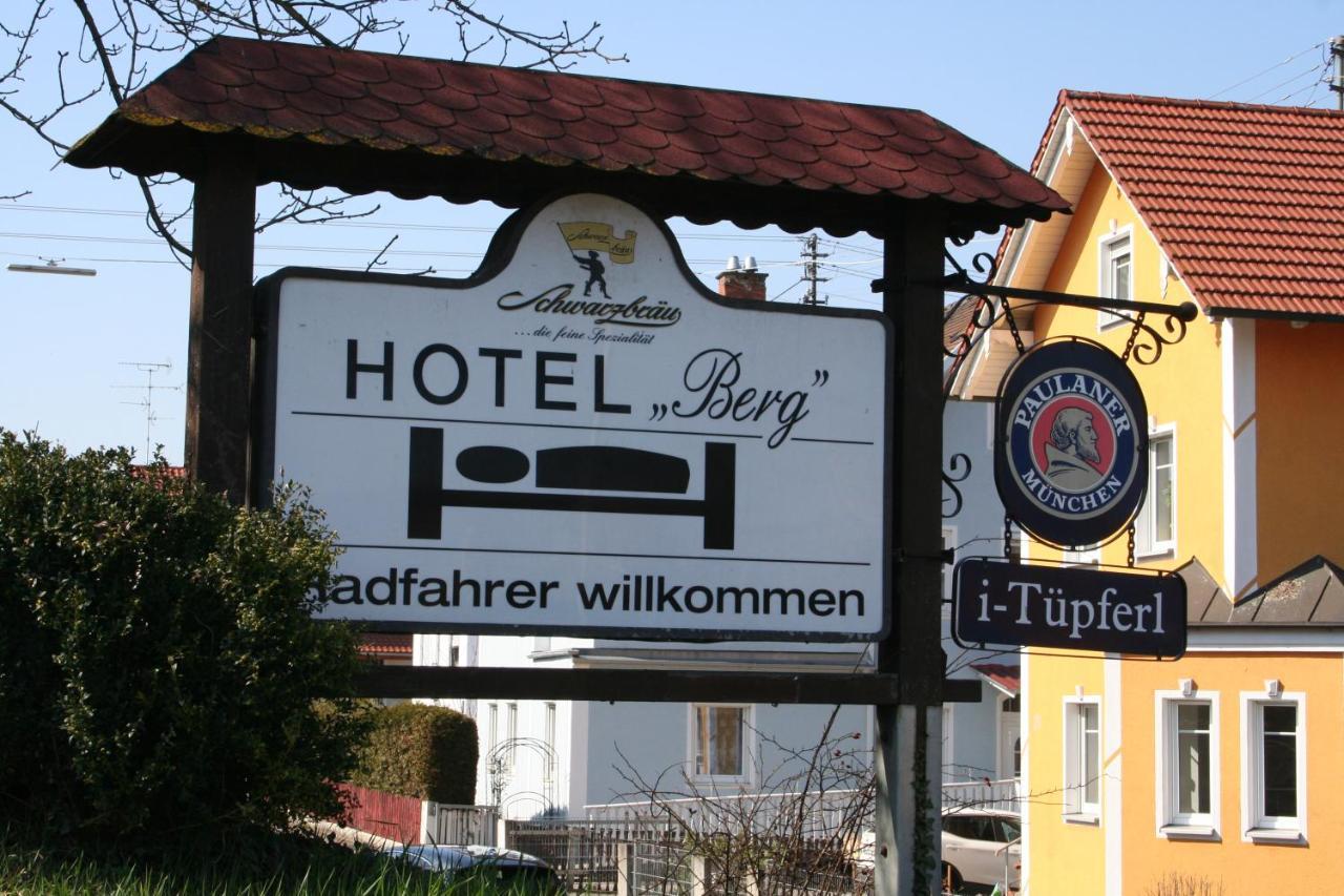 Gasthof Berg Hochstadt an der Donau Exteriör bild